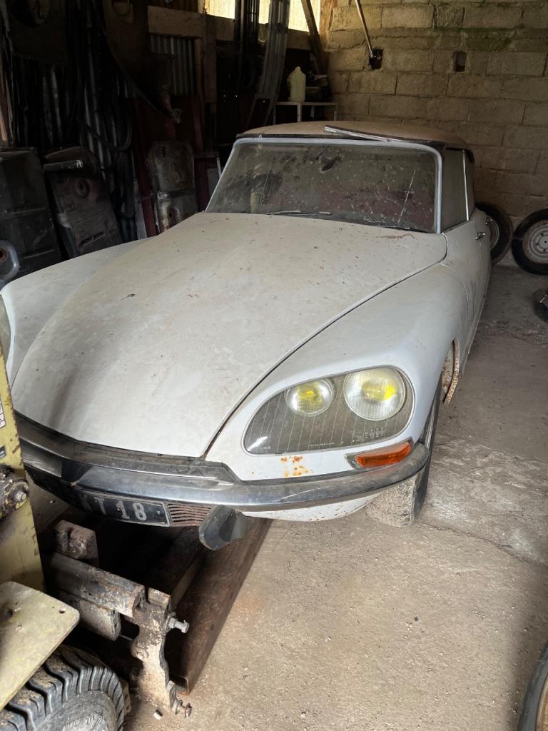 CITROEN DS - 1969 LesAnciennes.com