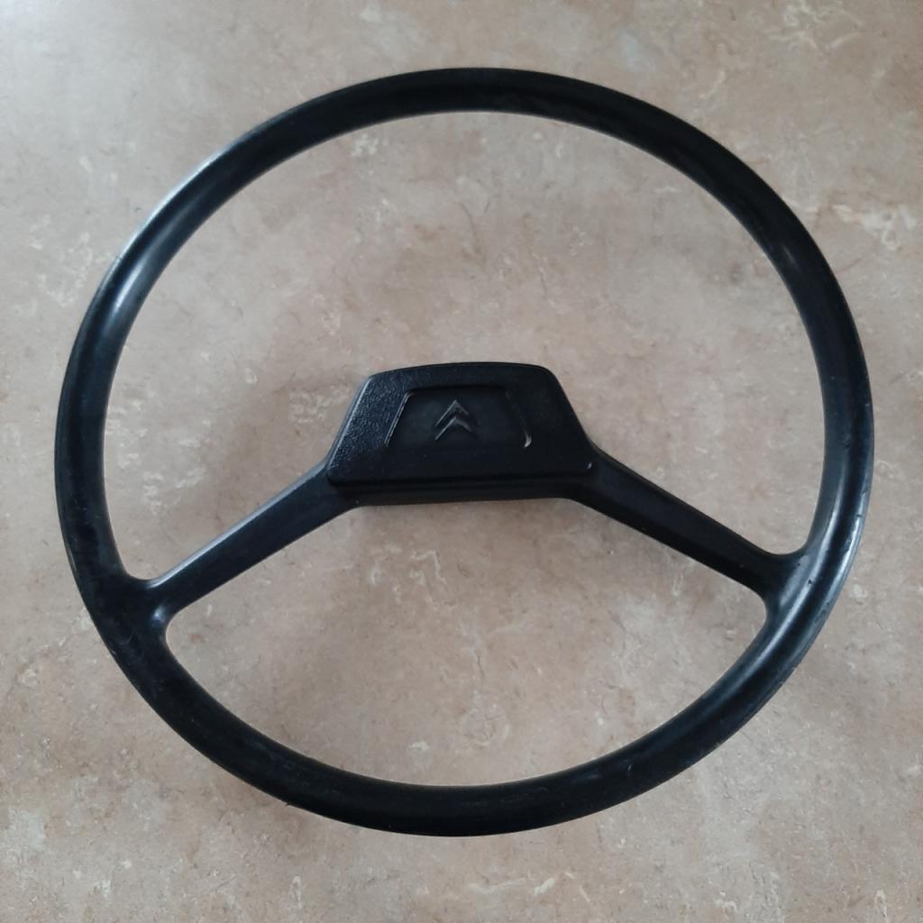 Volant citroen 2 cv dyane mehari LesAnciennes.com