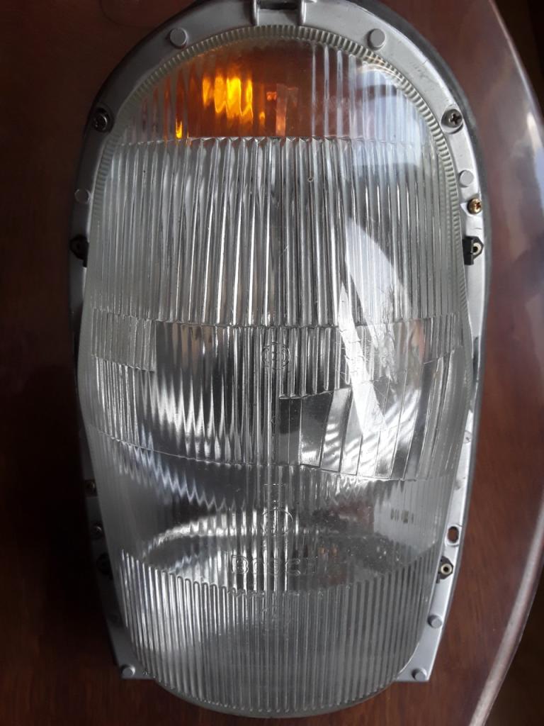 Phare de Mercedes neuf LesAnciennes.com