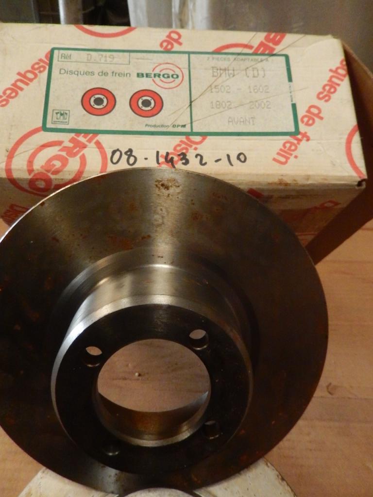 Disques de frein neufs BMW 1802 LesAnciennes.com