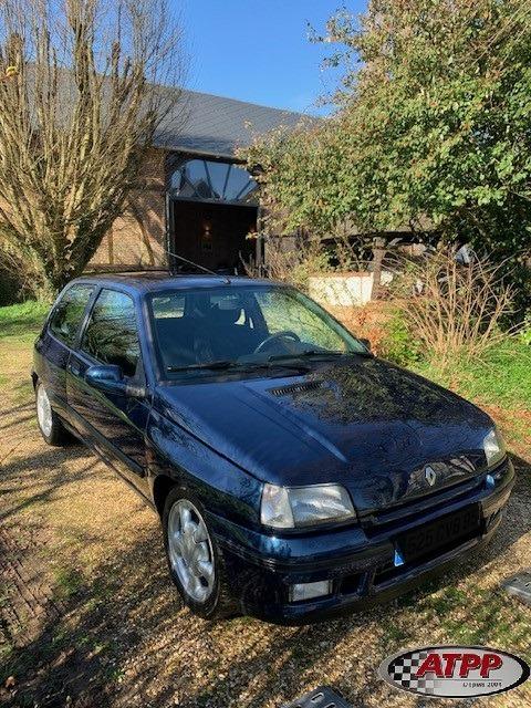 RENAULT Clio 16V - 1995 LesAnciennes.com