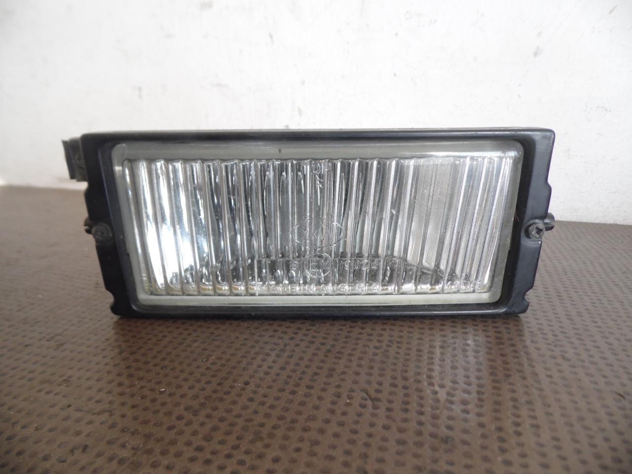 ANTIBROUILLARD DROIT 63171375066 BMW E24 & E23 LesAnciennes.com