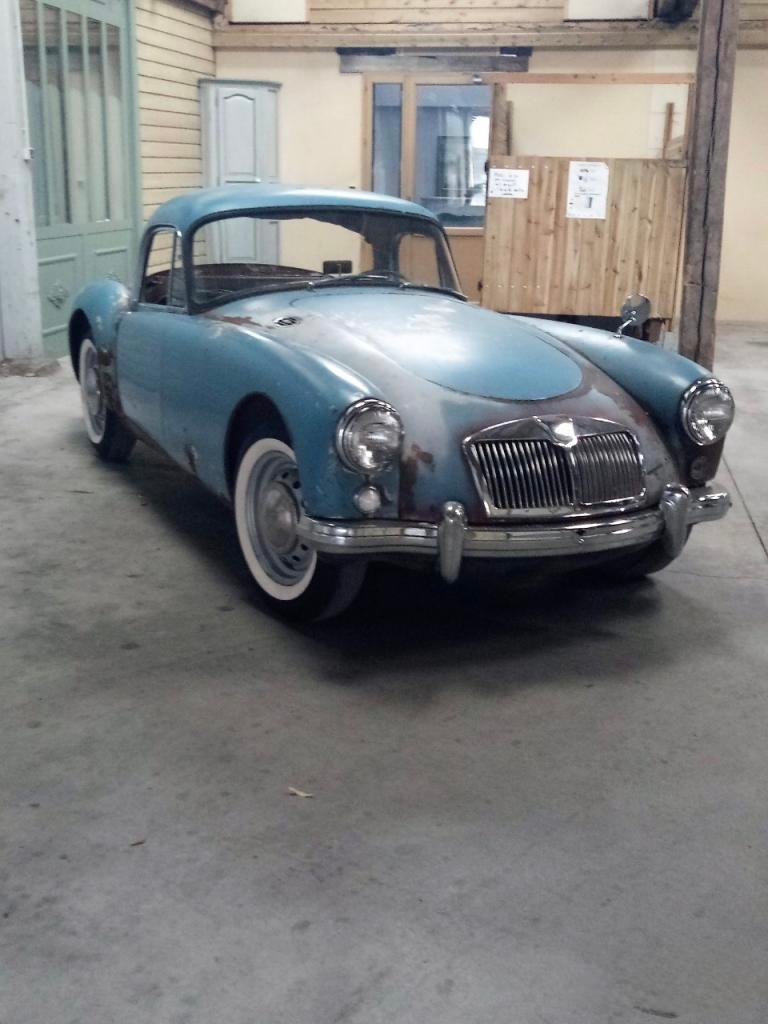 MG MGA coupé - 1958 LesAnciennes.com