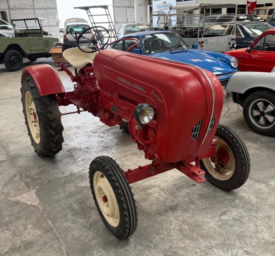 PORSCHE Junior 108 - 1960 LesAnciennes.com