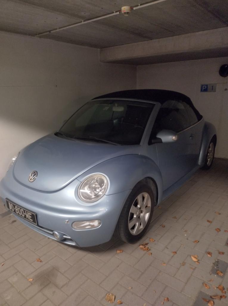 VOLKSWAGEN Coccinelle New Beetle TDI - 2004 LesAnciennes.com