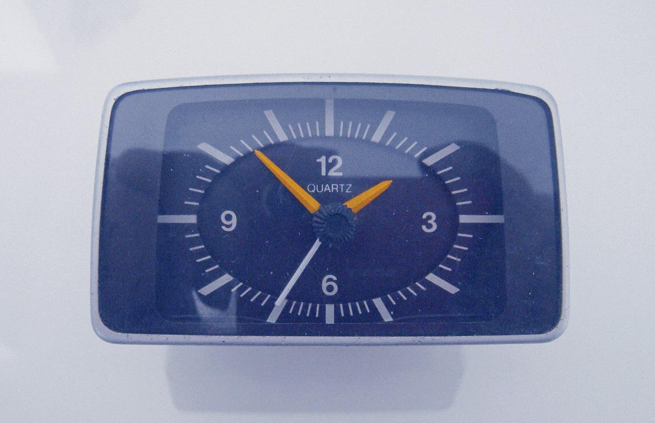 Montre FORD LesAnciennes.com