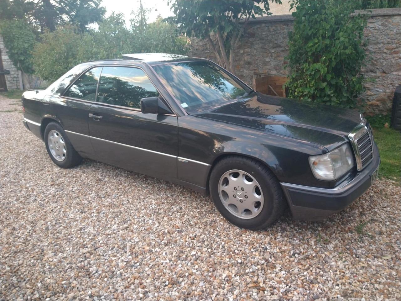 MERCEDES 300 CE-24 Sportline - 1991 LesAnciennes.com