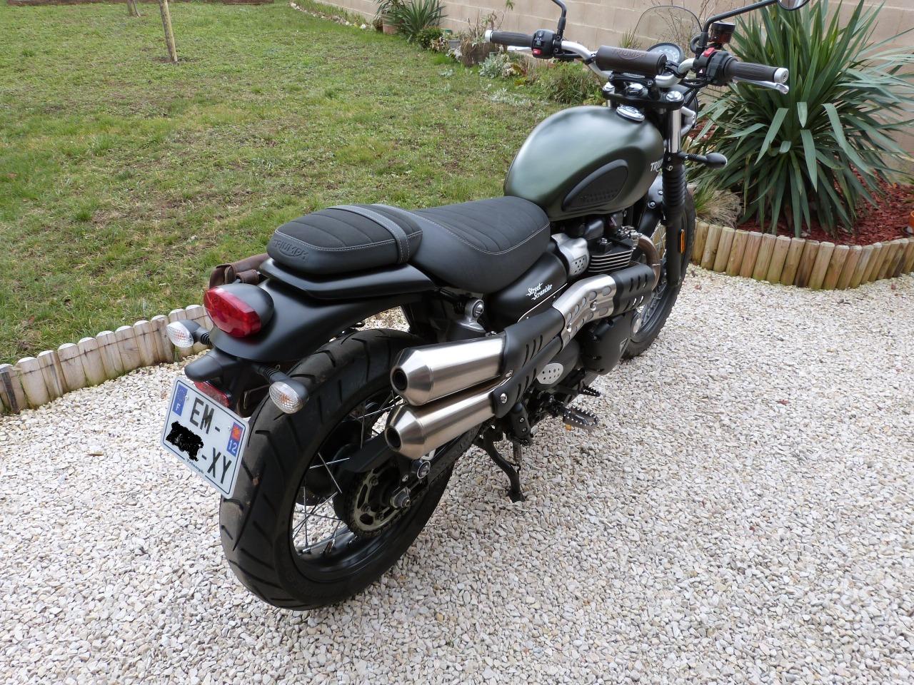 TRIUMPH Street Scrambler 900 LesAnciennes.com