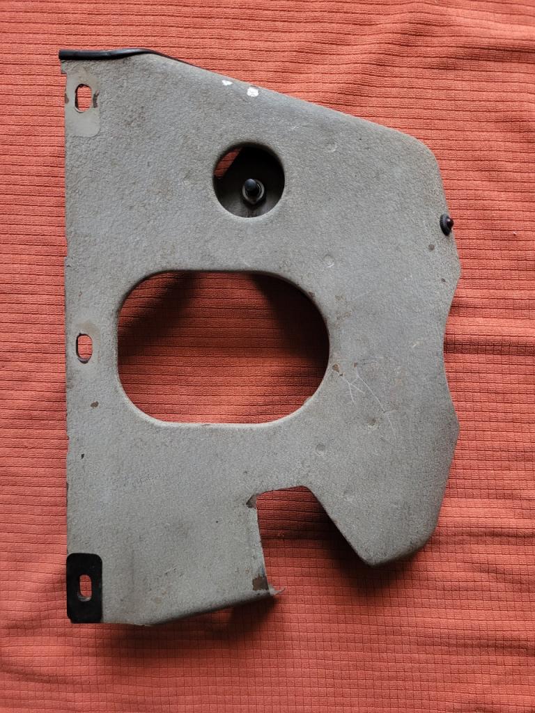 Dessous de tableau de bord CITROEN DS LesAnciennes.com