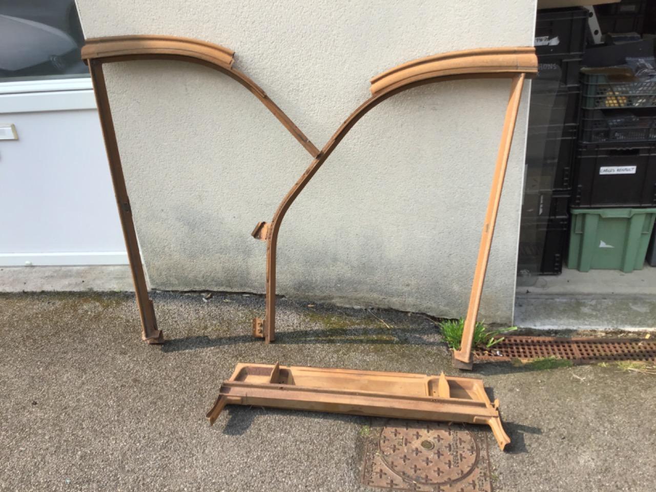 CADRE DE PORTE CITROEN 2CV LesAnciennes.com