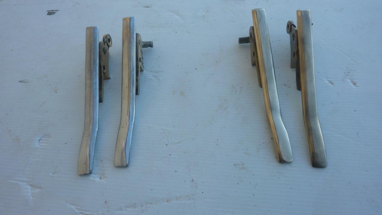 Poignées de portes extérieur SIMCA 8 LesAnciennes.com