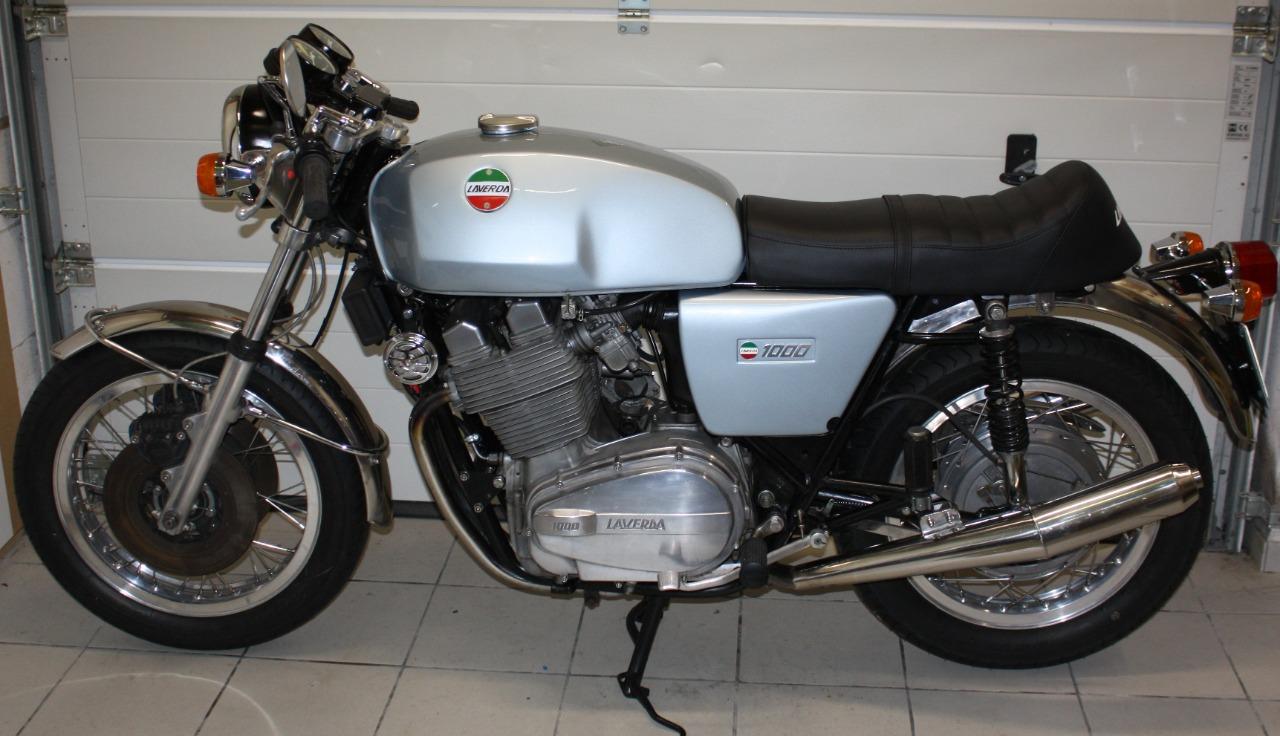 LAVERDA 1000 3CL - 1975 LesAnciennes.com