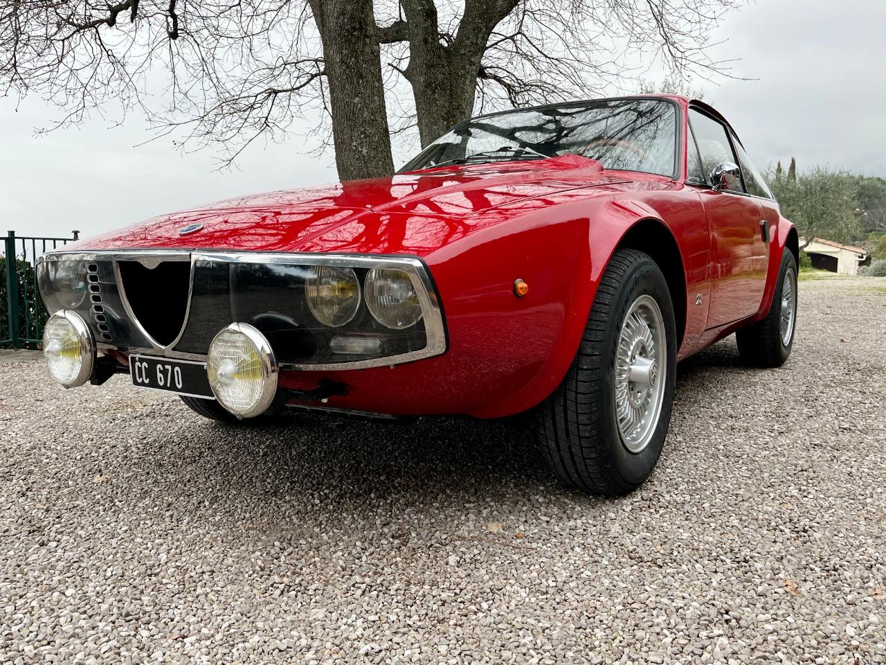 ALFA ROMEO Zagato Junior Z 1300 - 1971 LesAnciennes.com