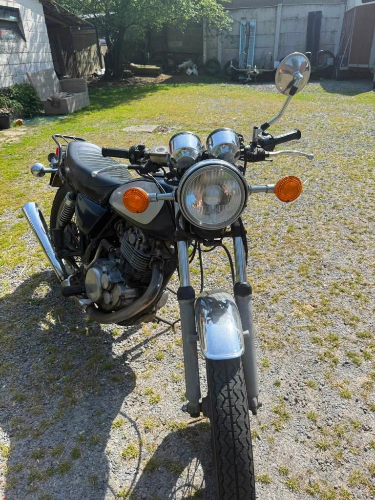 YAMAHA SR 500 - 1979 LesAnciennes.com