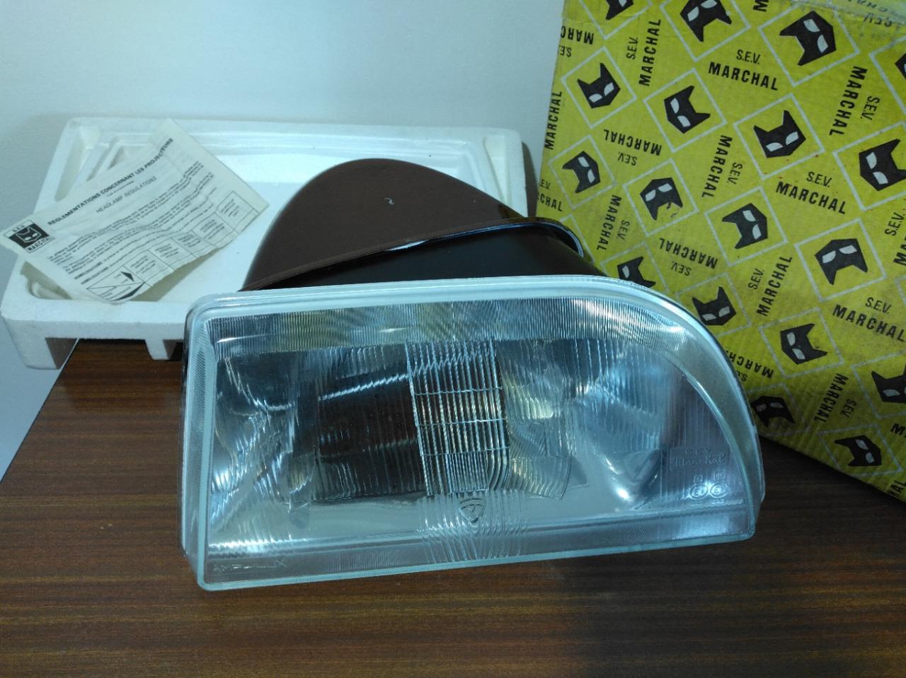 Phare CITROEN CX LesAnciennes.com