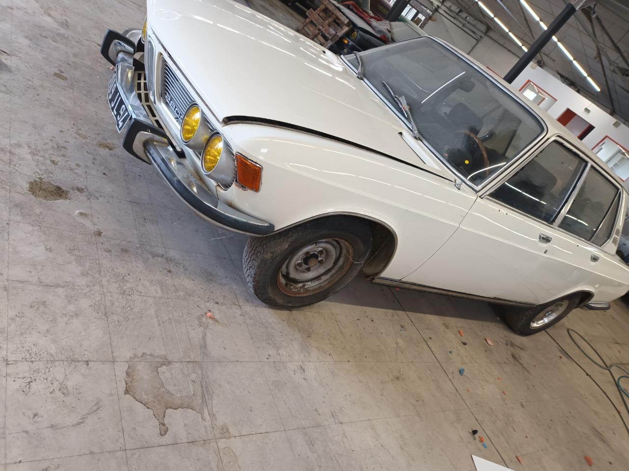 BMW 2800 - 1970 LesAnciennes.com