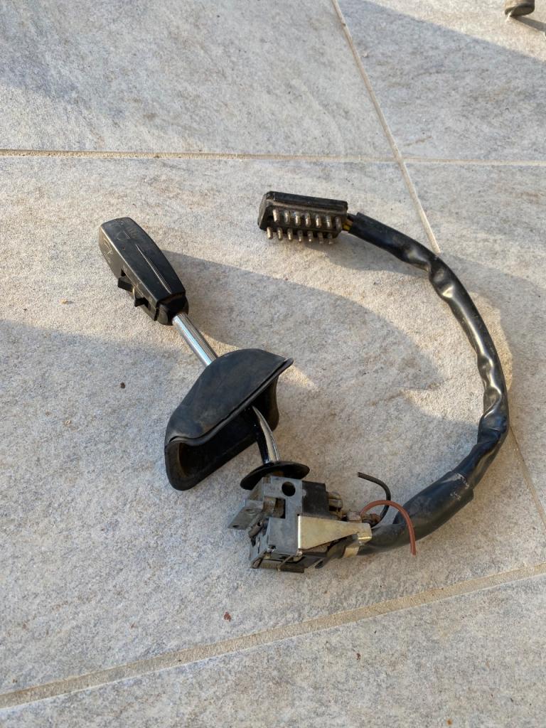 Comodo MERCEDES W108 /w109 250 sv LesAnciennes.com