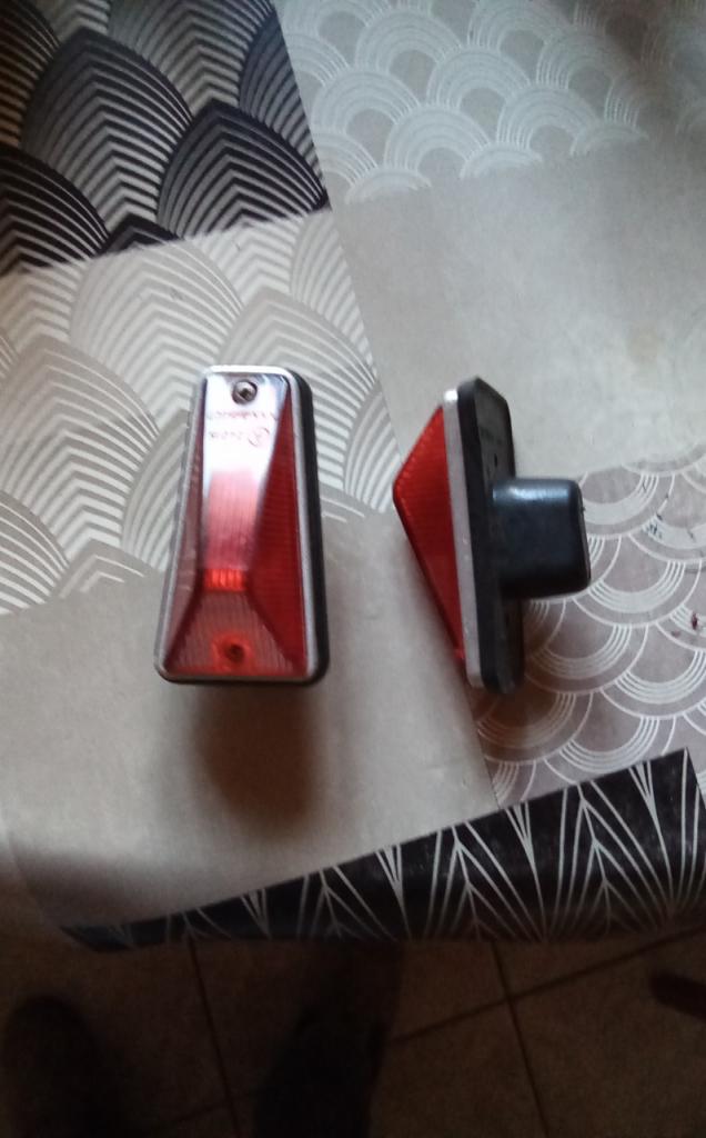 Clignotants d ailes neuf Renault 12 gordini LesAnciennes.com