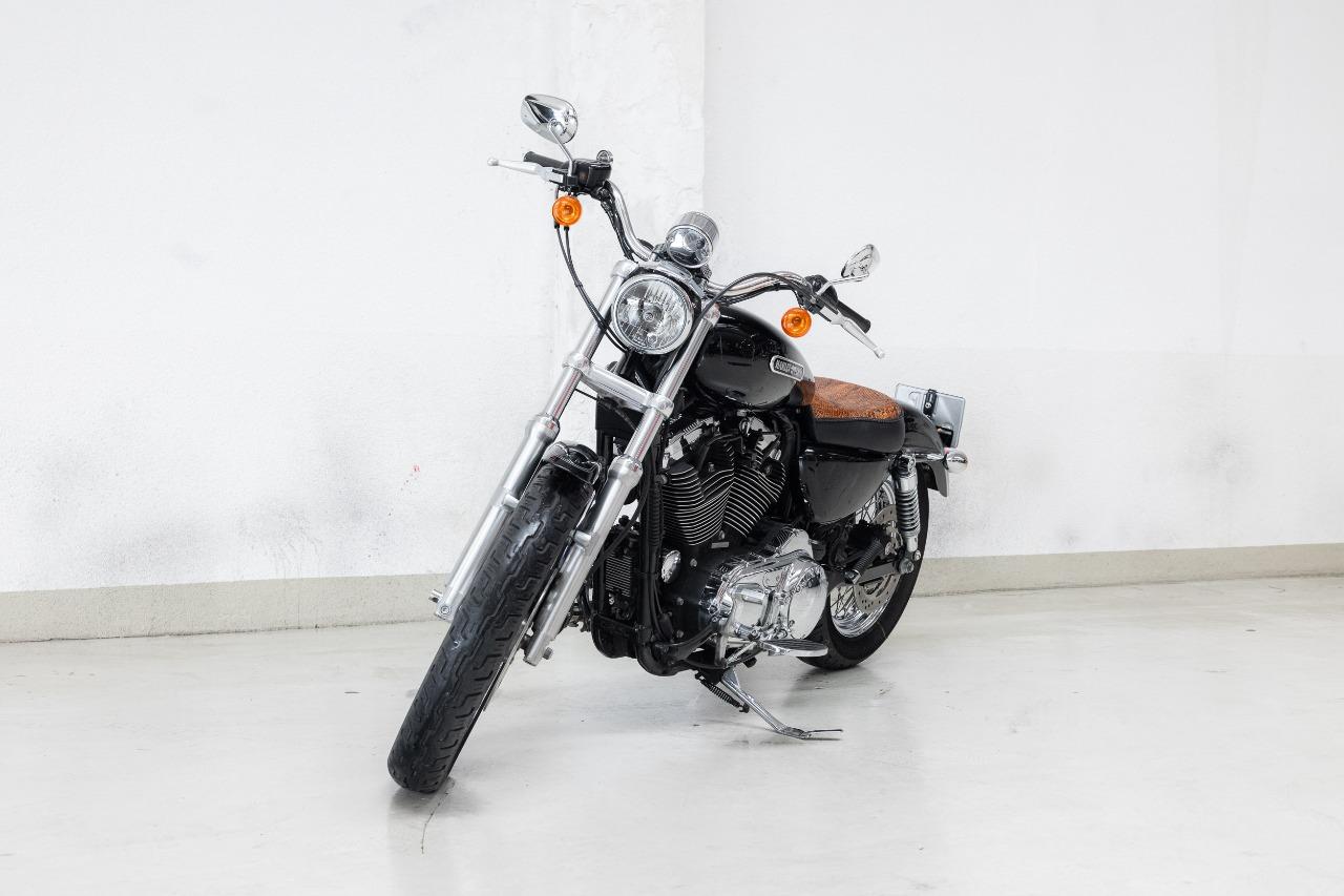 HARLEY DAVIDSON Sportster XL 1200 LesAnciennes.com