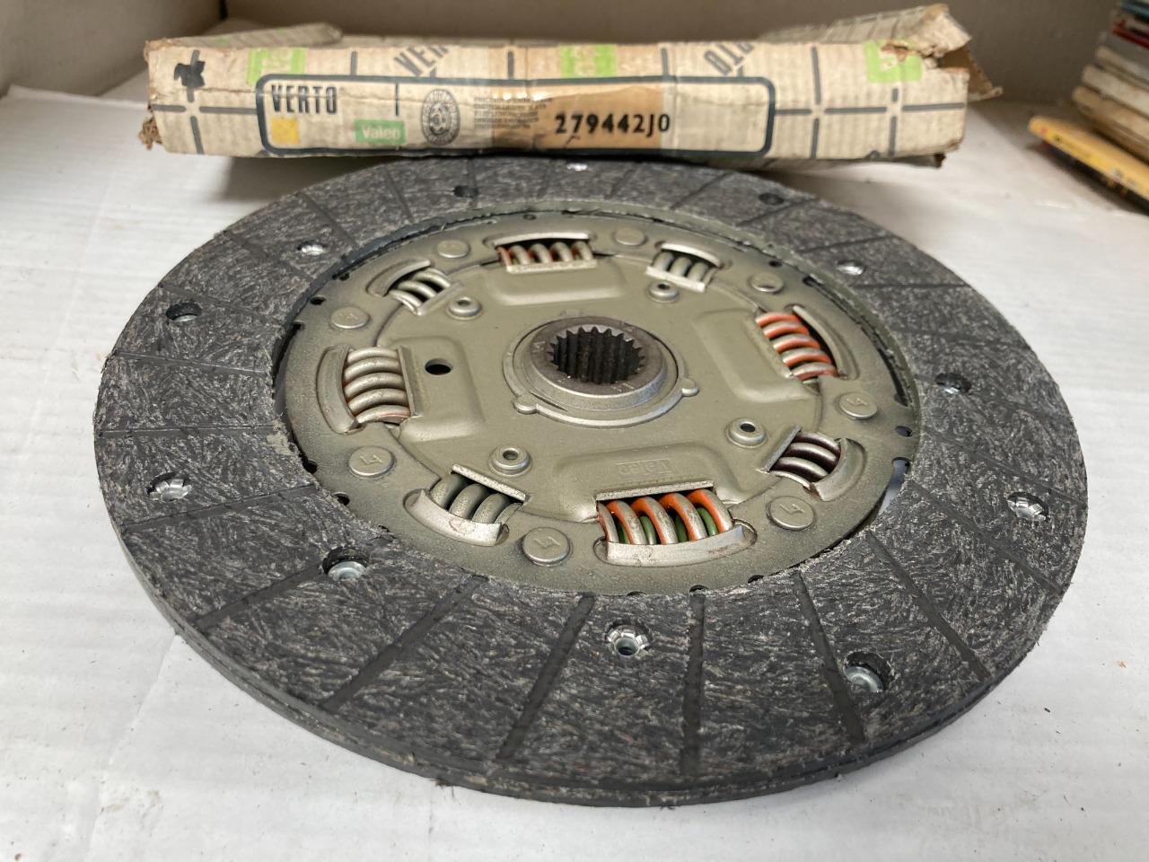 Disque embrayage neuf FIAT 131 2.0 Argenta LesAnciennes.com