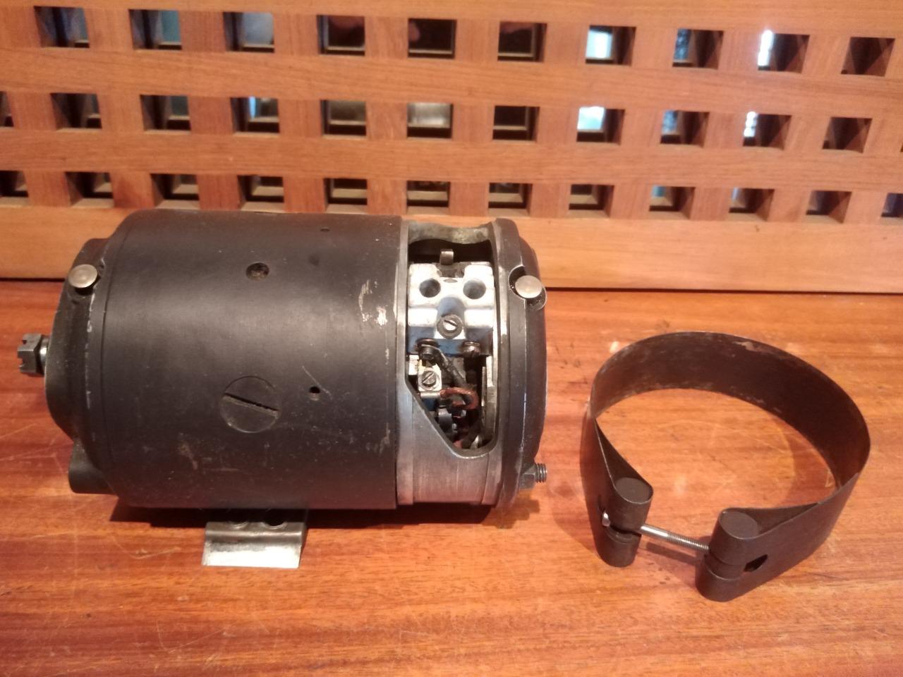 Dynamo BUGATTI Type 57 LesAnciennes.com