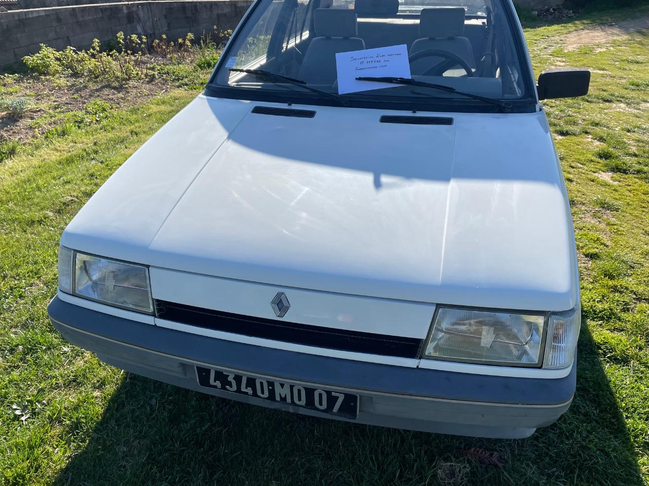 RENAULT 11 (R11) 1.4 68 ch - 1988 LesAnciennes.com