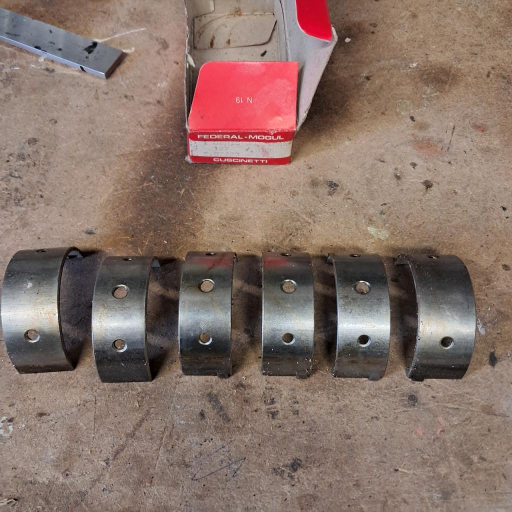 Coussinets de bielles FIAT 127 uno panda 850 900 LesAnciennes.com