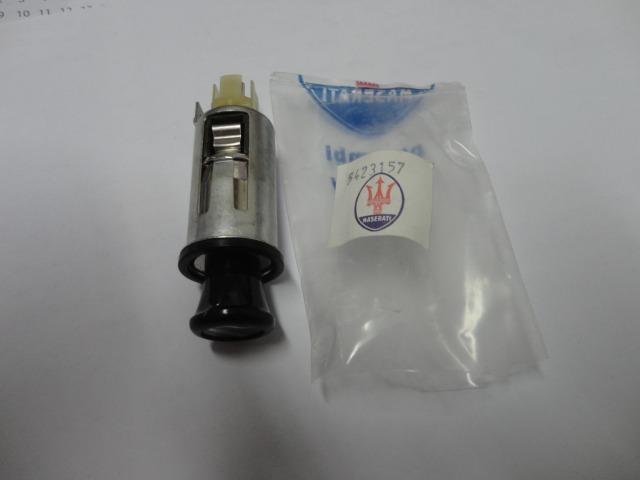 Briquet pour Maserati Merak, Indy et Ghibli LesAnciennes.com