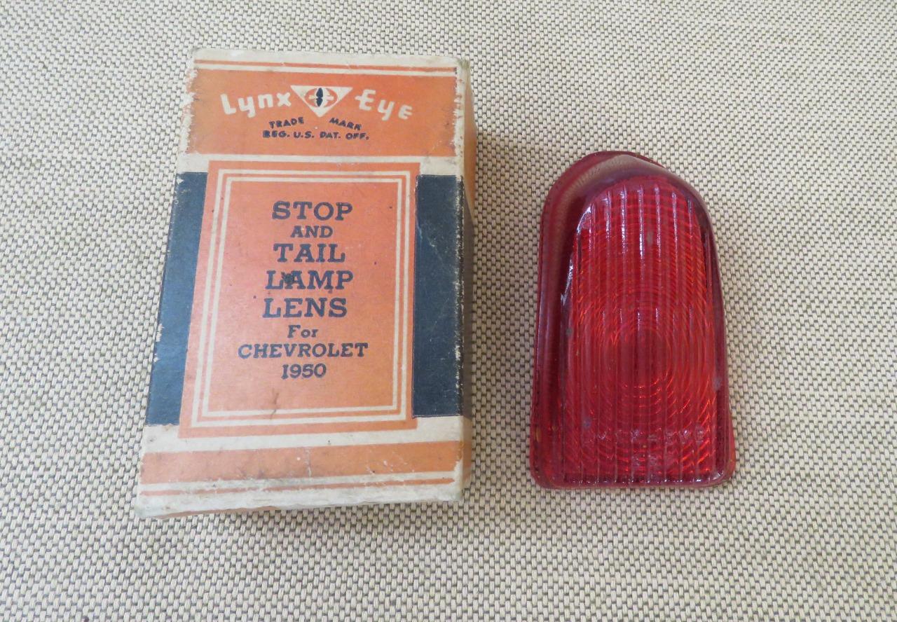 Lentille de feu rouge CHEVROLET 1949-50 LesAnciennes.com
