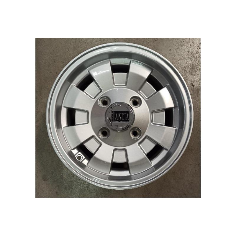 Jante 6X14 Cromodora Fulvia LesAnciennes.com
