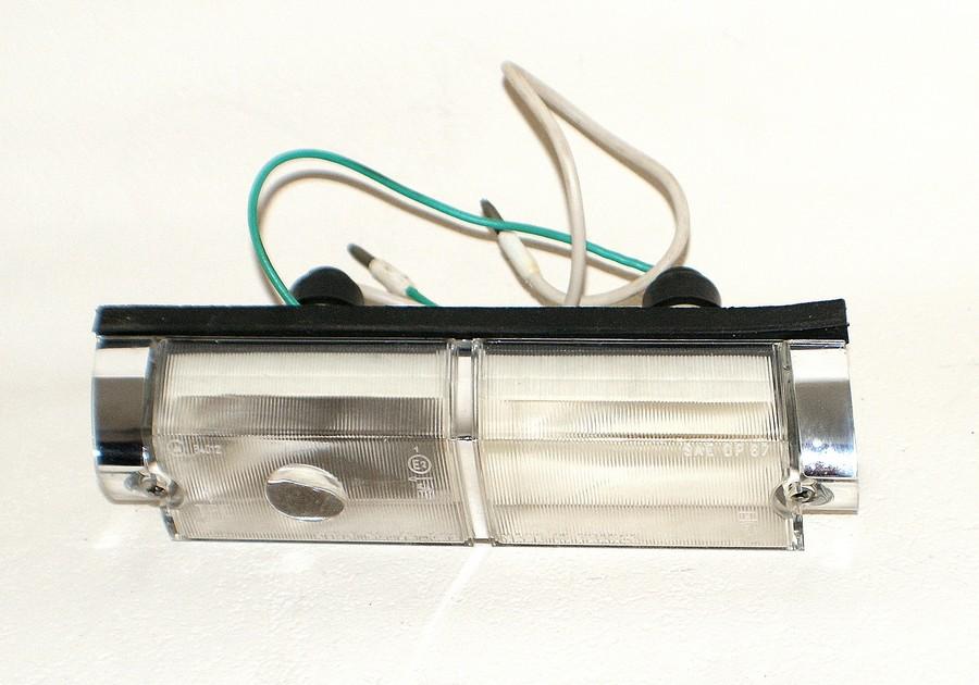 Feu avant cristal SIMCA 1100 LesAnciennes.com