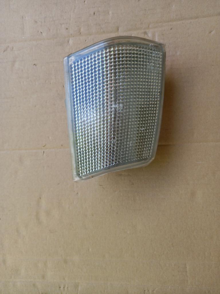 Cligno G RENAULT 25 LesAnciennes.com