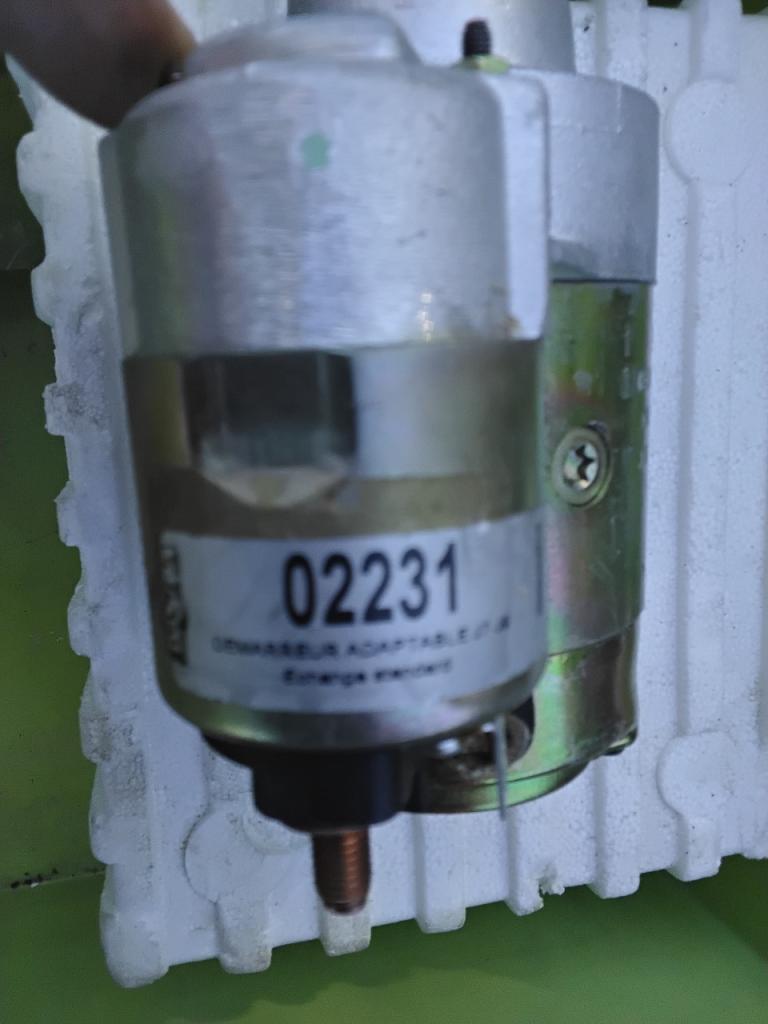 Démarreur PEUGEOT J9 LesAnciennes.com