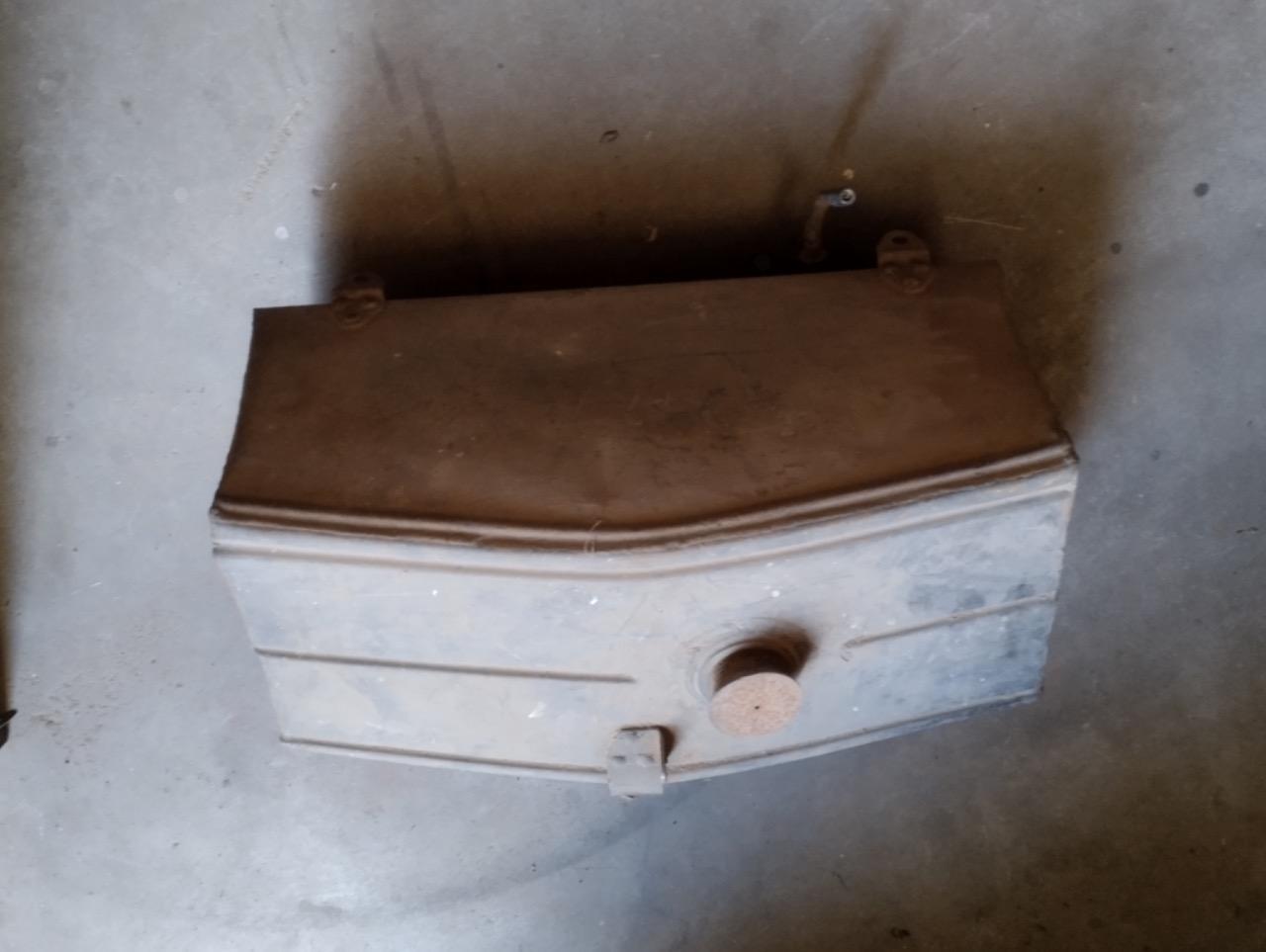 Réservoir FIAT 501 LesAnciennes.com