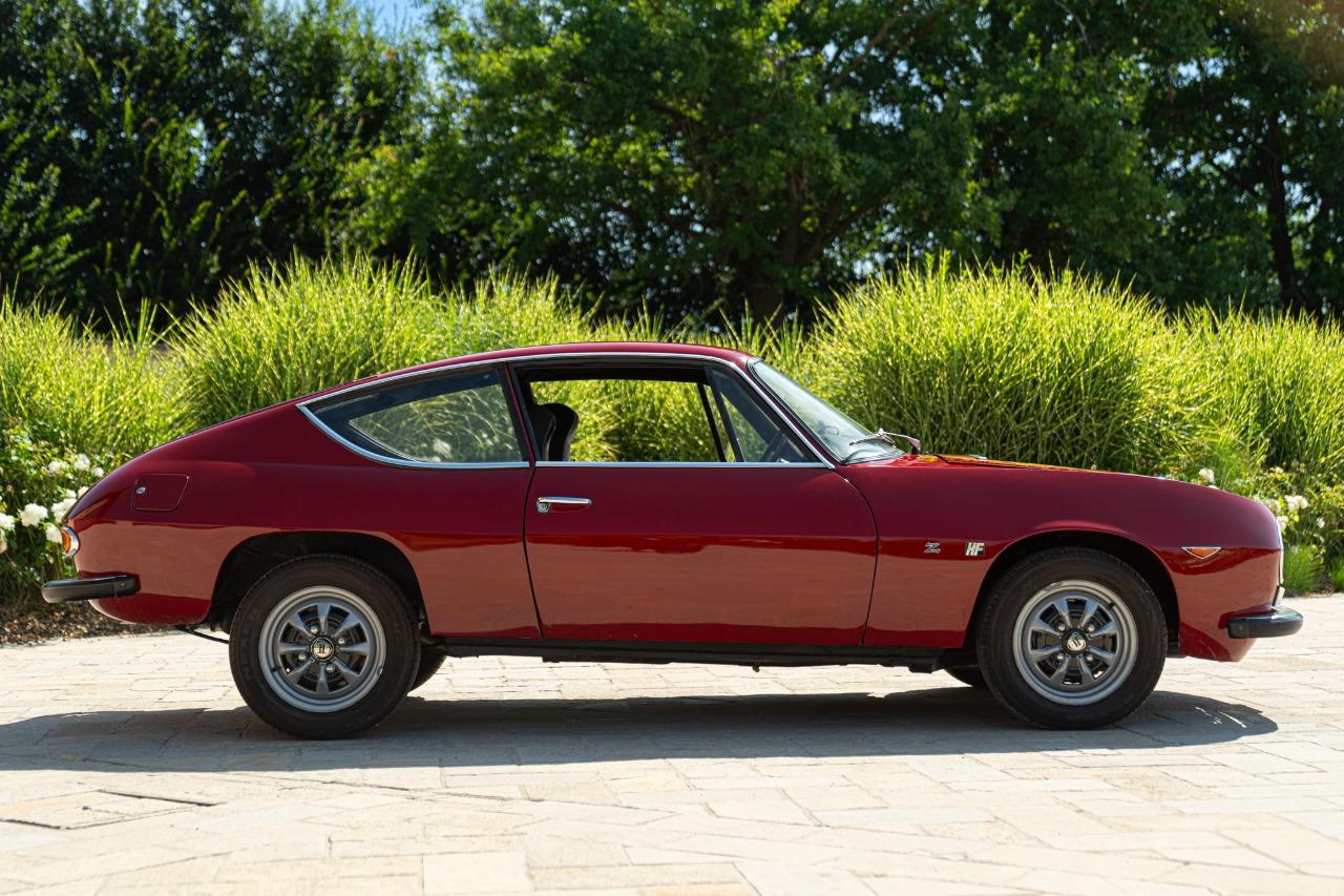LANCIA Fulvia SPORT S ZAGATO - 1971 LesAnciennes.com