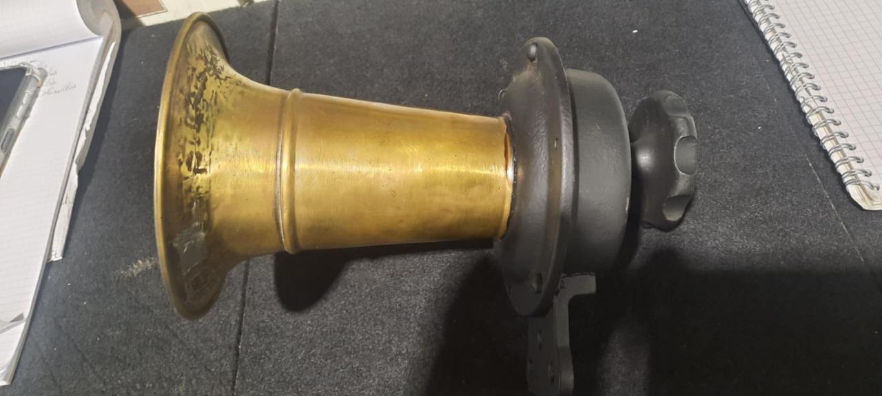 Klaxon AUCUNE aucun aucun LesAnciennes.com