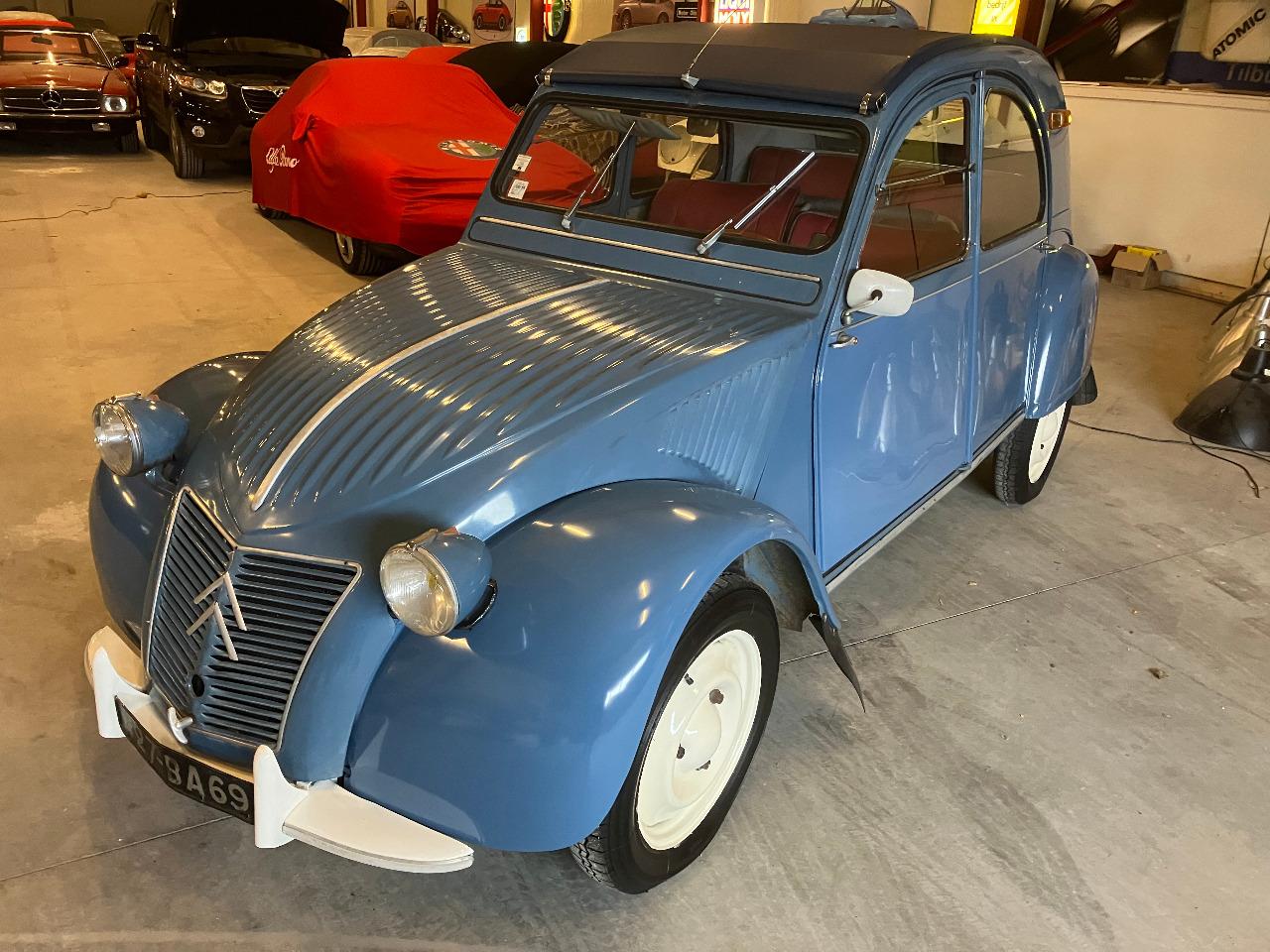 CITROEN 2CV - 1955 LesAnciennes.com