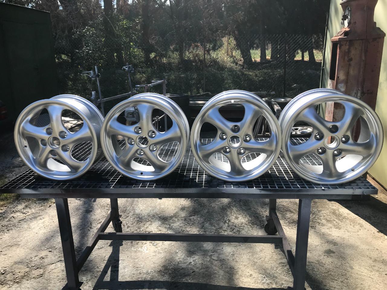 Jantes CUP 2 PORSCHE 964 LesAnciennes.com