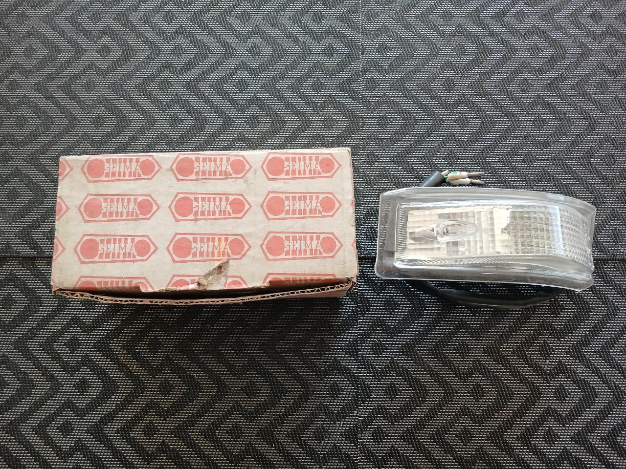 Clignotant droit SIMCA 1000 montage 3 fils LesAnciennes.com