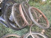 image_6-Pièces LOT DE 11 ROUES de remorque ancienne