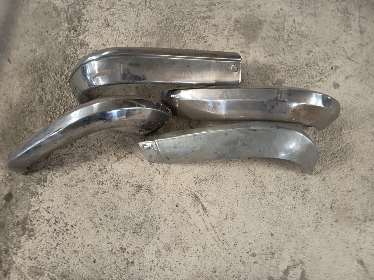 Pièces DIVERS Divers LesAnciennes.com