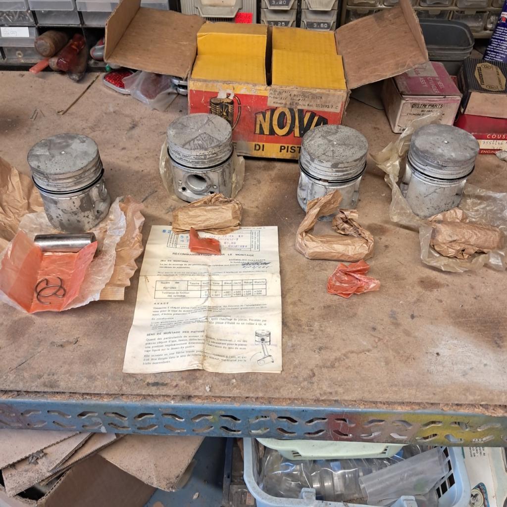 Jeu de 4 piston 65,4mm SIMCA Aronde Etoile 6.neuf LesAnciennes.com