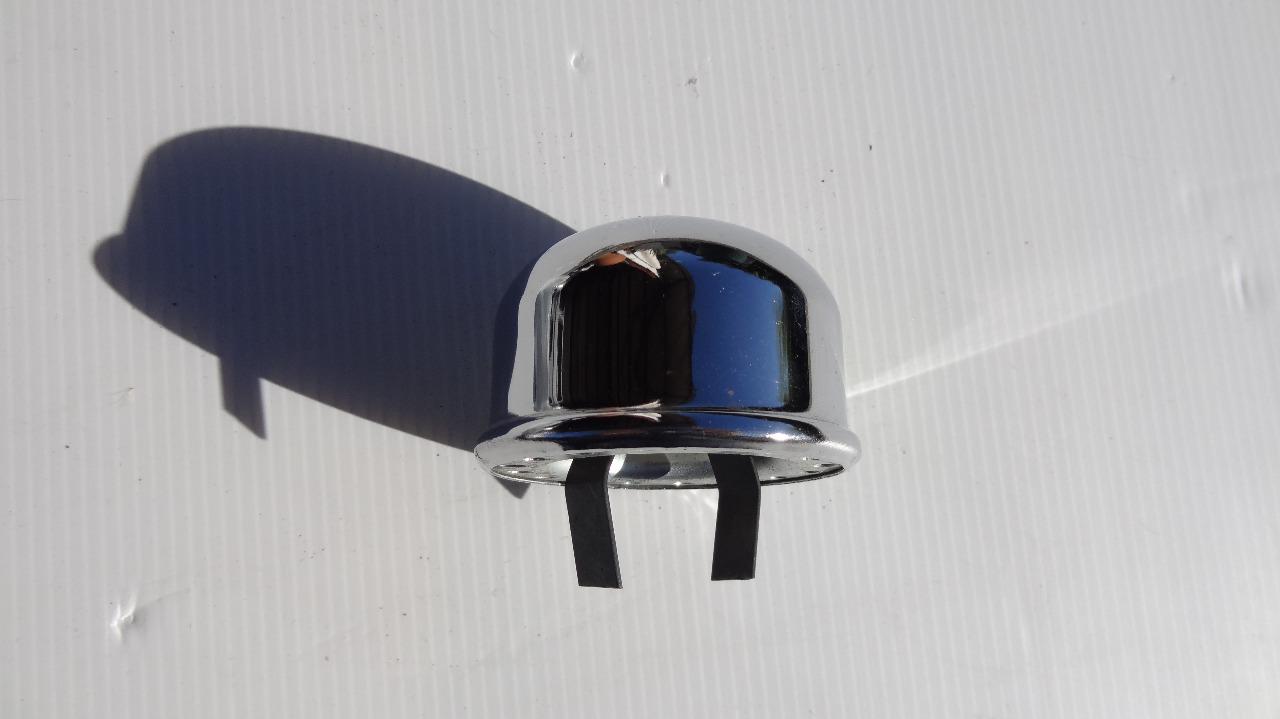 Bouchon FORD Mustang LesAnciennes.com