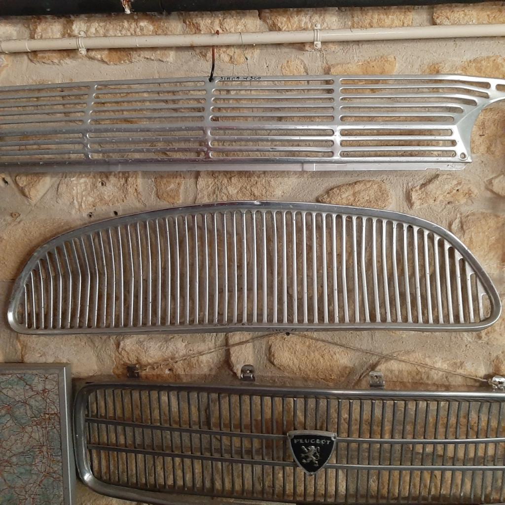 Calandre SIMCA 1300 LesAnciennes.com