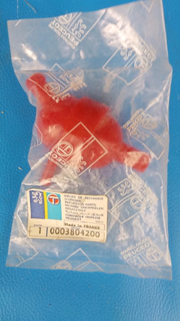Filtre recyclage vapeur d huile LesAnciennes.com