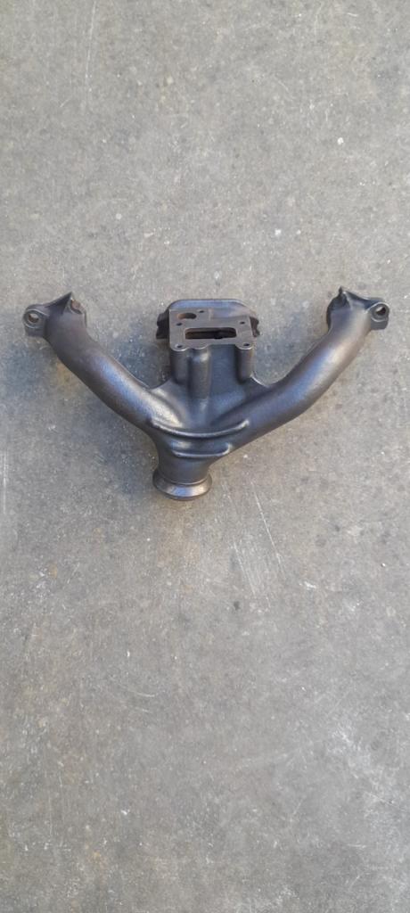 RENAULT Caravelle collecteur échappement neuf LesAnciennes.com