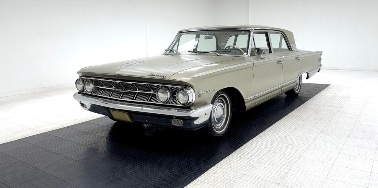 1963 Mercury Monterey Custom Sedan LesAnciennes.com