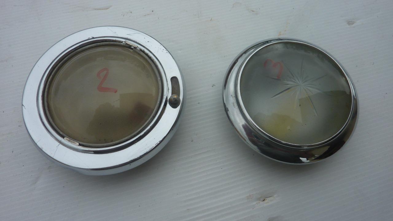 2 plafonniers de voiture SIMCA 8 LesAnciennes.com