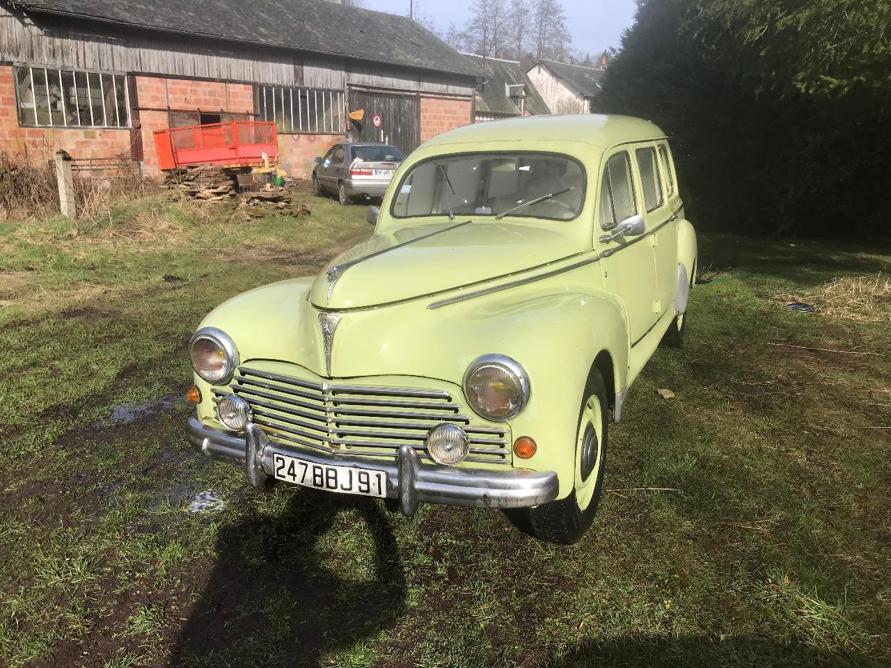 PEUGEOT 203 FAMILIALE 203 CL - 1955 LesAnciennes.com