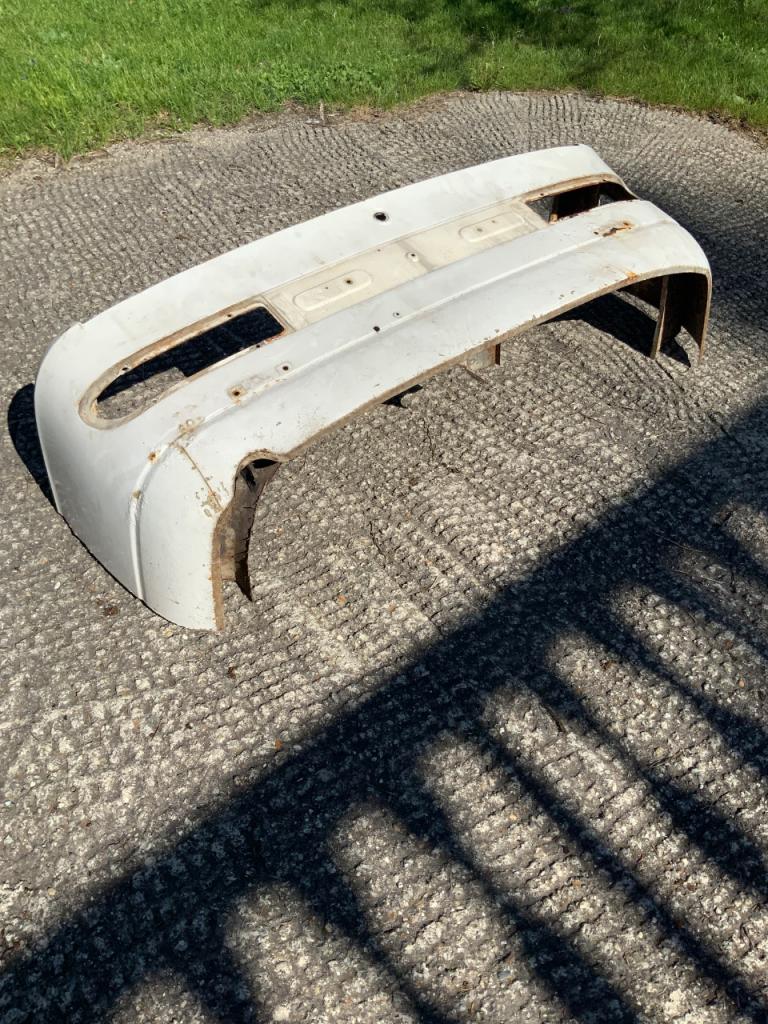 Panneau arrière 2000 Coupé 2000 CS LesAnciennes.com